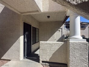 Building Photo - 1403 Santa Margarita St