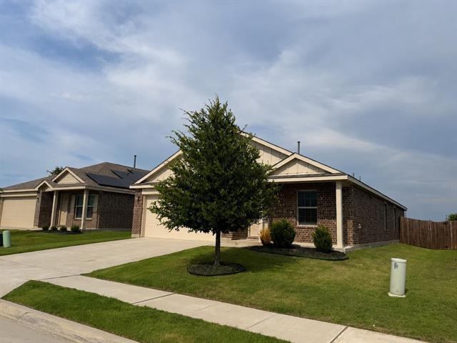 Building Photo - 405 Laurenbrooke Dr