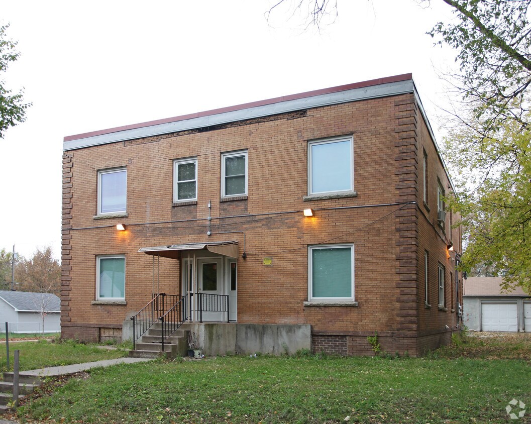Primary Photo - 2901-2903 Aldrich Ave N