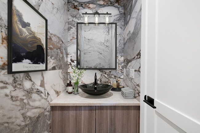 Foto del edificio - 1951 W 47th Ave