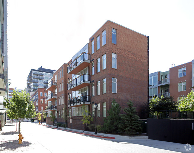 Foto del edificio - The Delgany Lofts Riverfront Park