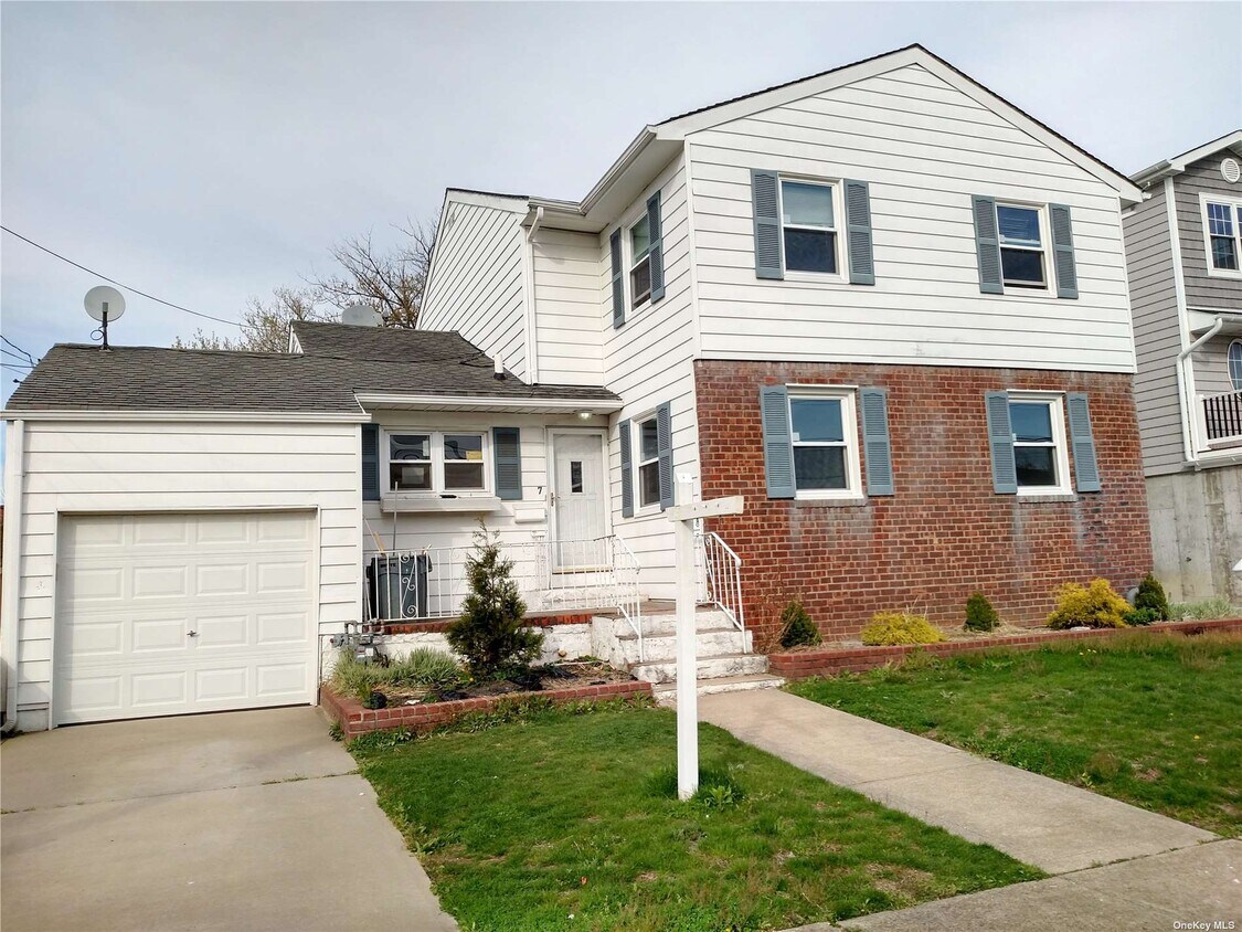 Primary Photo - 7 Southard Dr