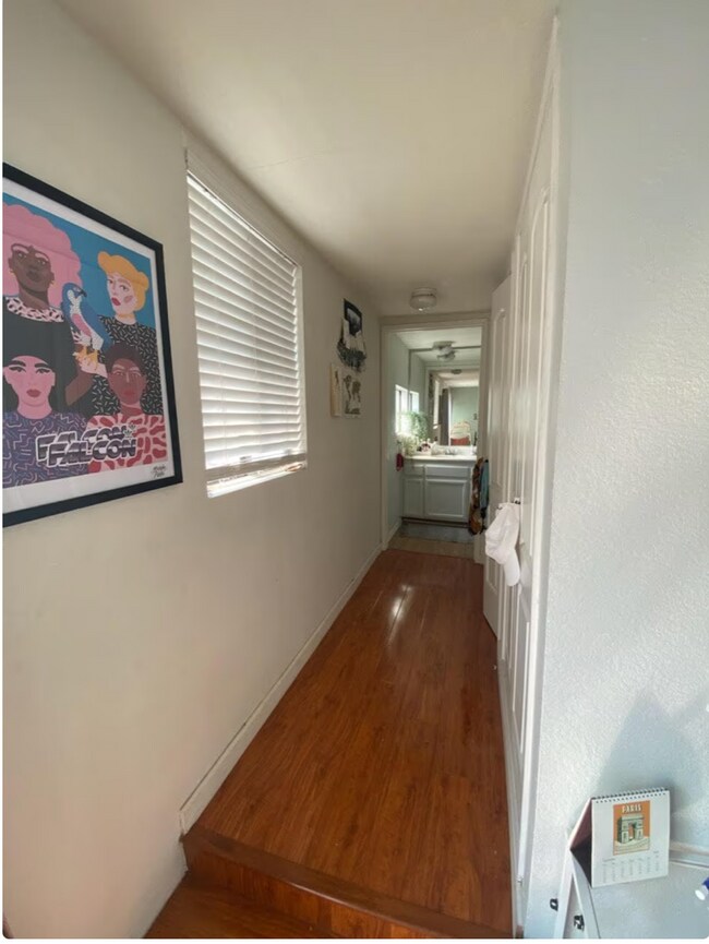 Foto del edificio - 4602 Greenwood Pl