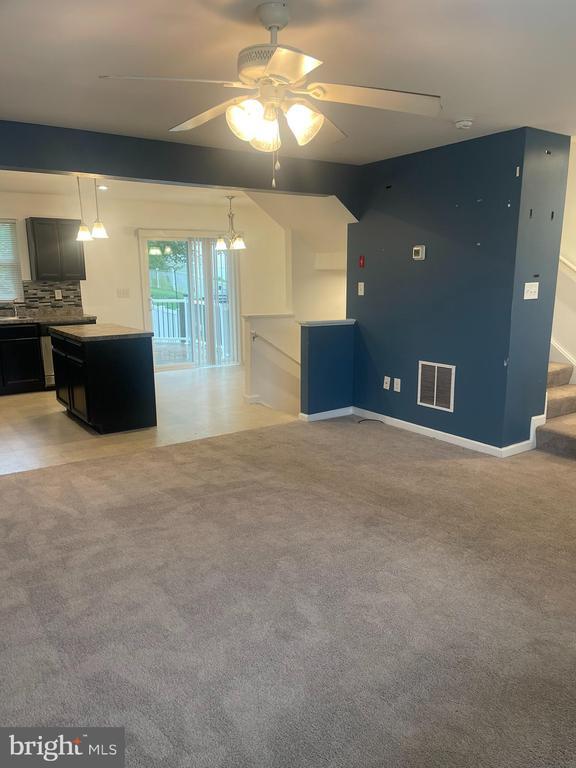 Building Photo - 220 Lady Bug Dr