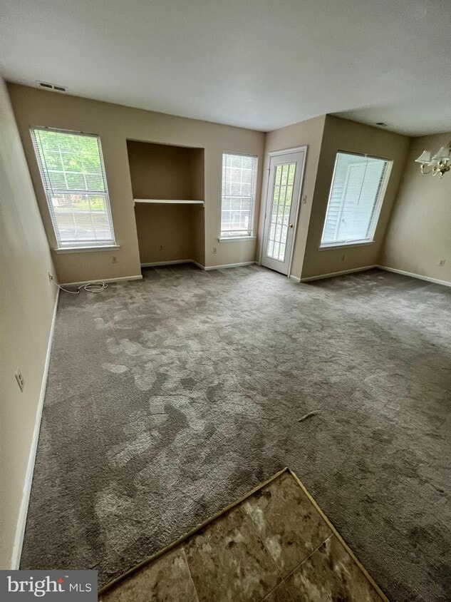 1802 Diamond Dr, Newtown, PA 18940 Room for Rent in Newtown, PA