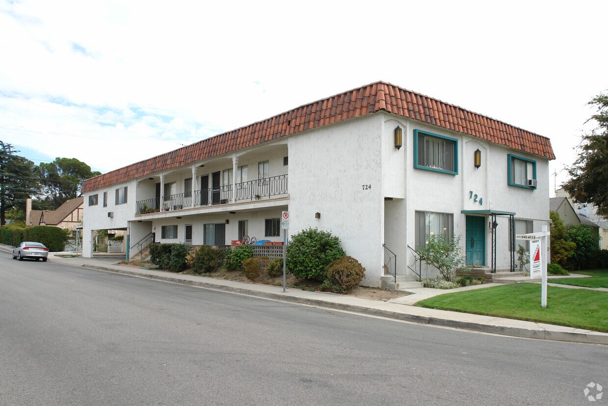 Foto del edificio - 724 N Howard St