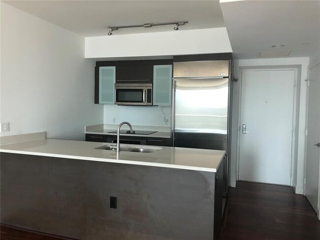 Building Photo - 55 SE 6th St