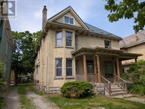 Building Photo - 627 Wellington St