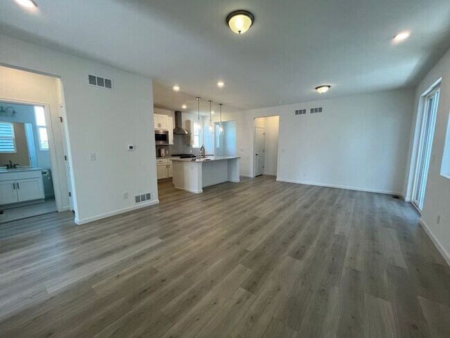 Foto del edificio - Brand New Home in North Fort Collins
