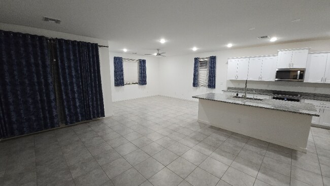 Foto del edificio - 1578 S 224th Ln