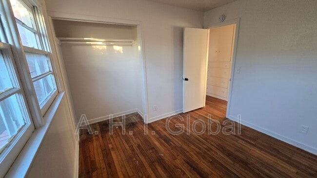 Building Photo - 4114 S Bowie St