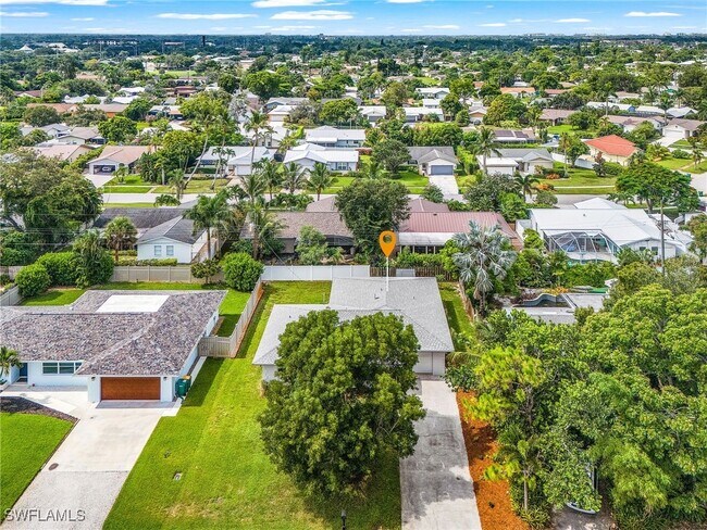 Foto del edificio - 1240 Pompei Ln
