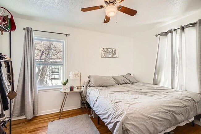 Foto del edificio - 3924 N Lyndale Ave