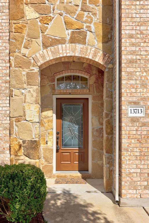 Foto del edificio - 13713 Glen Mark Dr