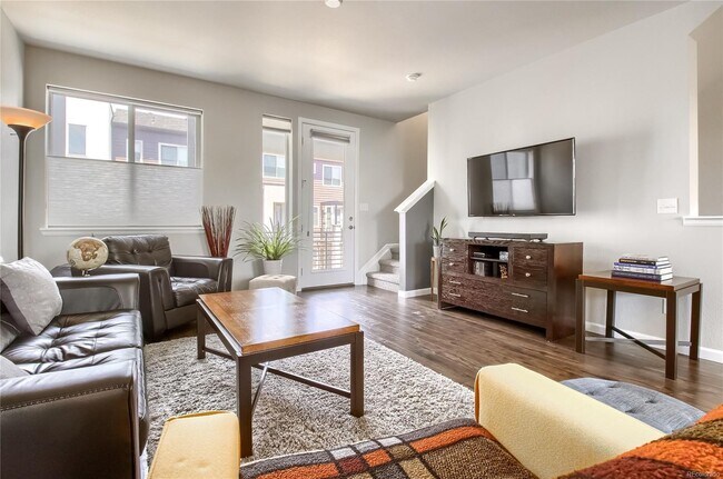 Foto del edificio - 4190 E Warren Ave