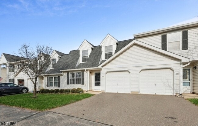 Foto del edificio - 360 Cotswold Pl