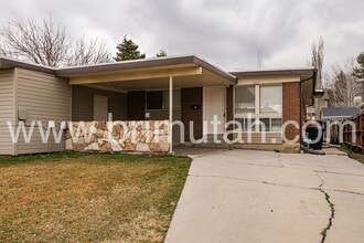 Building Photo - 4467 S Albright Dr
