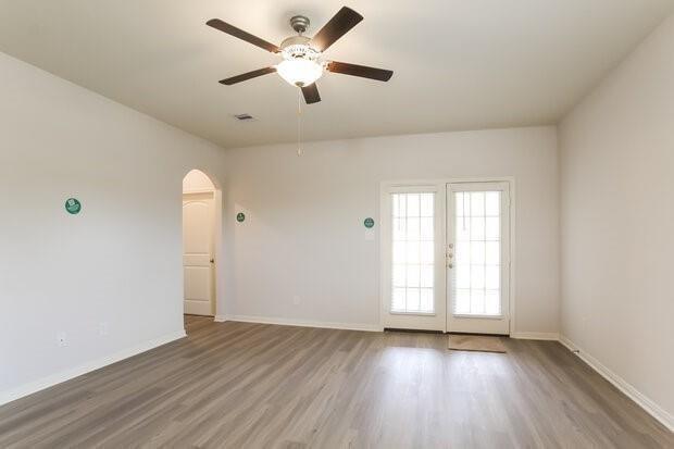 Foto del edificio - 25346 Shadowdale Dr