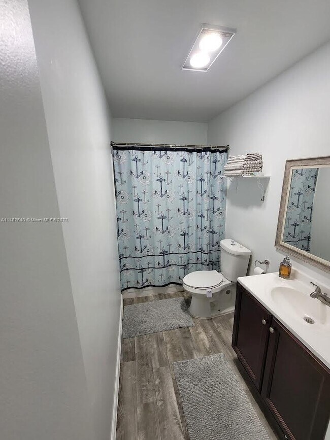 Foto del edificio - 1560 McKinley St