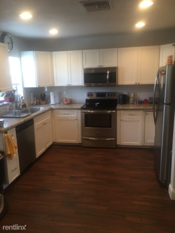 Primary Photo - 2 br, 2 bath House - 133 Lakeside Cir
