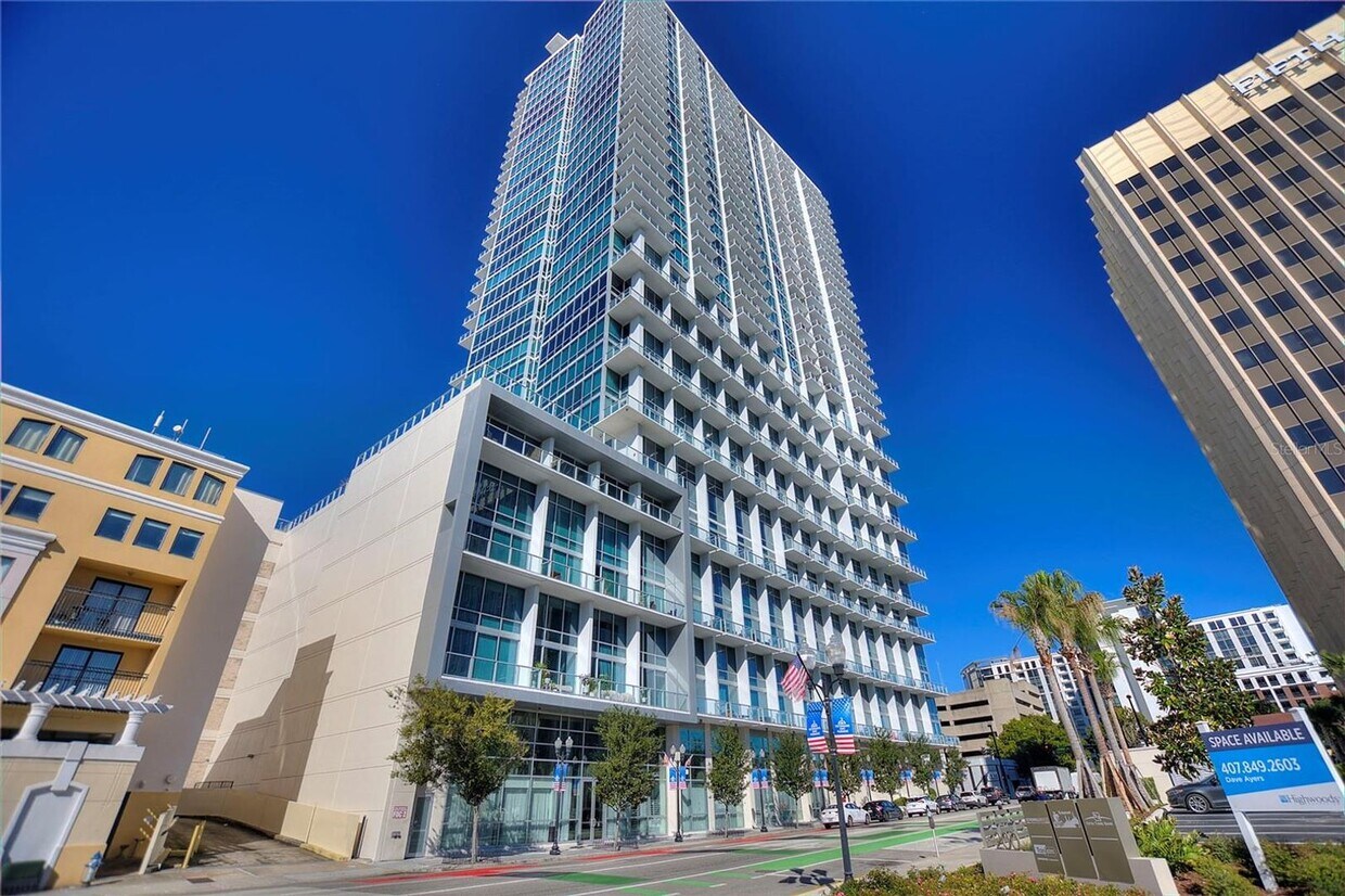 Photo - 150 E Robinson St. #1421