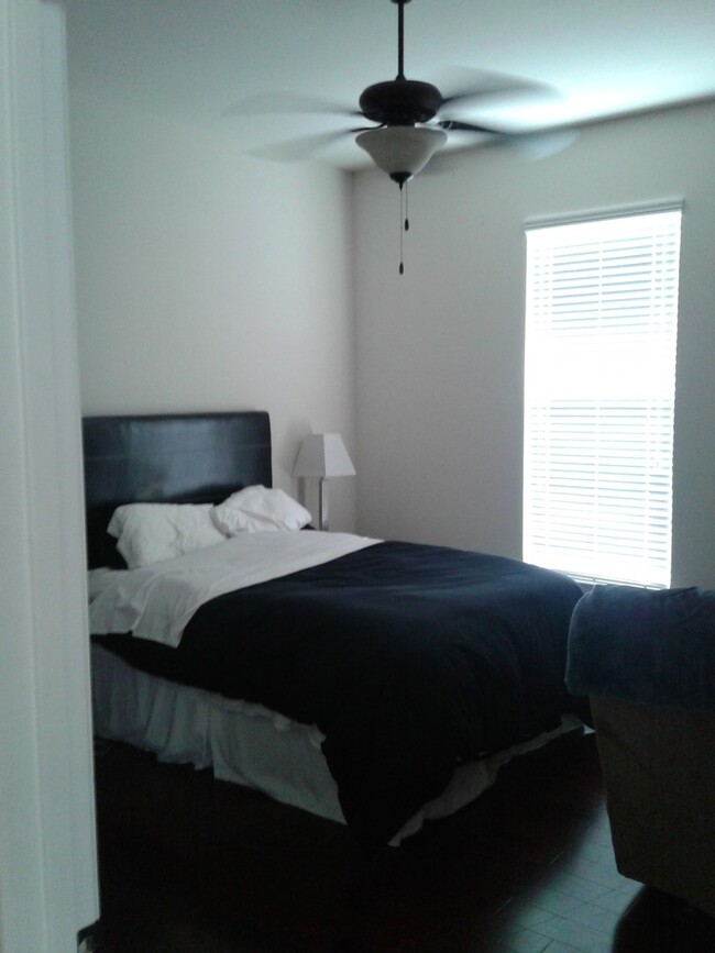 Foto del edificio - **ISLAND PARK - BROADMOOR***