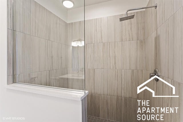 Building Photo - 3620 W Irving Park Rd