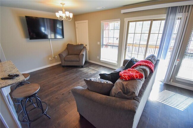 Foto del edificio - 2798 W Blackstone Crossing