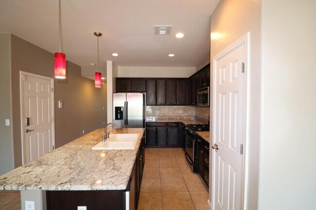 Foto del edificio - 10387 S High Bluff Dr