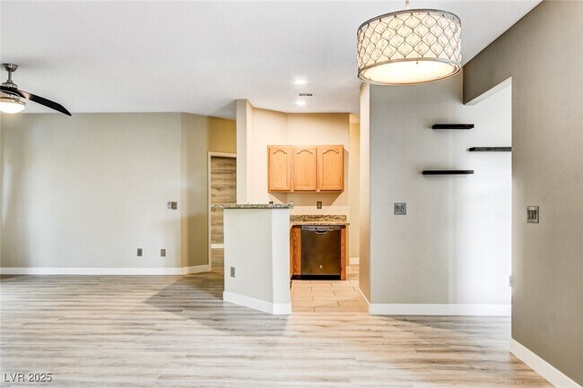 Foto del edificio - 8729 Red Brook Dr