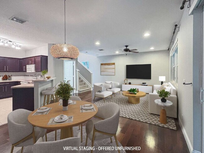 Foto del edificio - Spacious 3BR Townhome in Gated Villa Palma | Garage | Community Pool