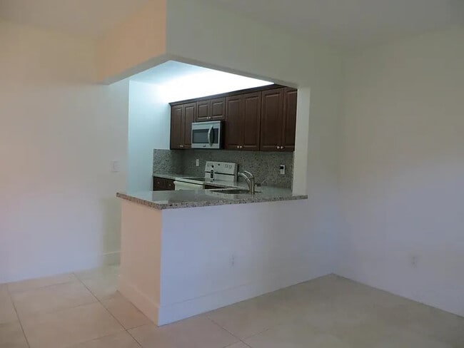 Building Photo - 14933 SW 104th St