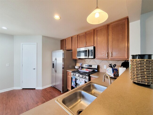 Building Photo - 2911 Rustling Chestnut St