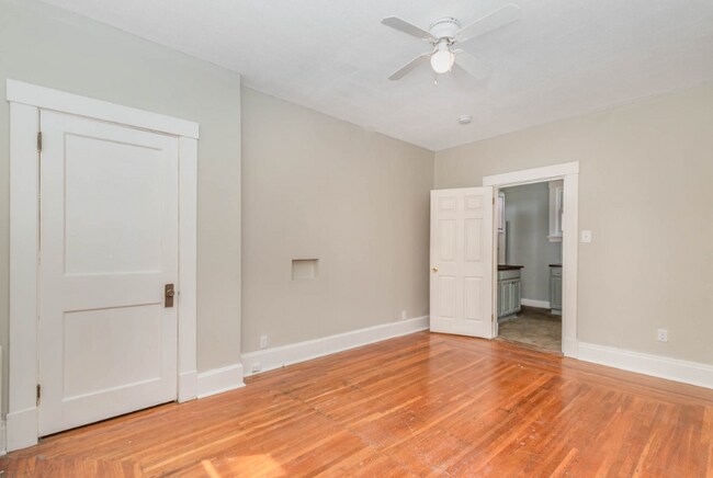 Foto del edificio - 2850 Shaffer Ave