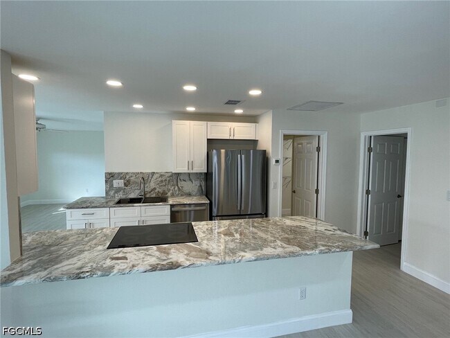 Foto del edificio - 3502 SE 22nd Pl