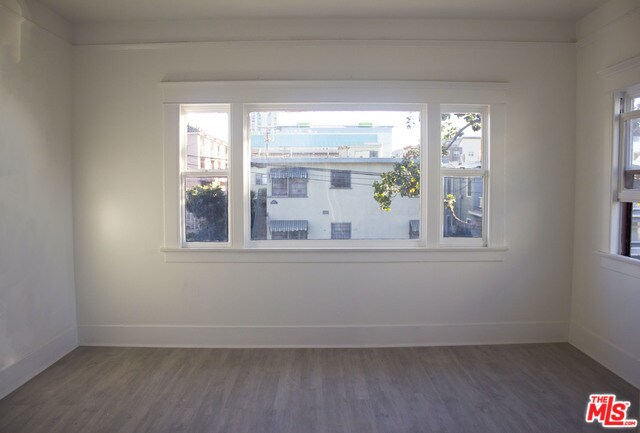 Foto del edificio - 619 1/2 W 4th St