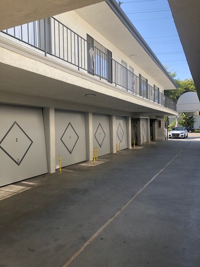 Foto del edificio - 2200 Grant Ave