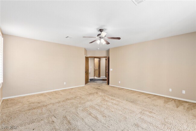 Foto del edificio - 8461 Moondance Cellars Ct