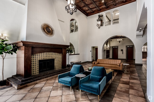 Lobby Photo - 6500 Yucca Street