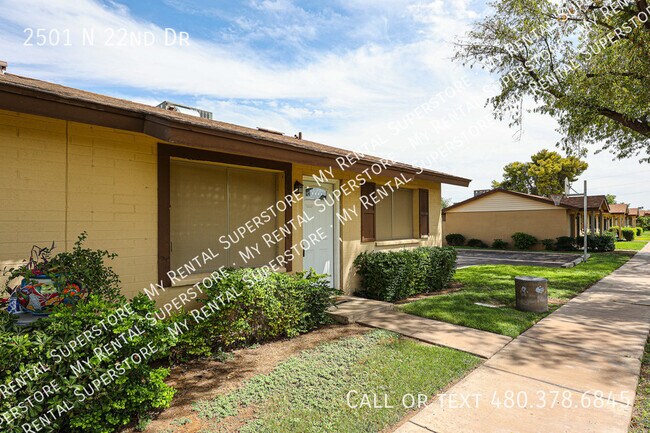 Foto del edificio - 2501 N 22nd Dr