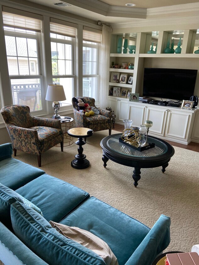 1115 Roosevelt Way Unit 1115, Westbury, NY 11590 Condo for Rent in