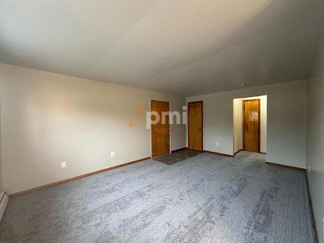 Foto del edificio - 2591 Parkview St