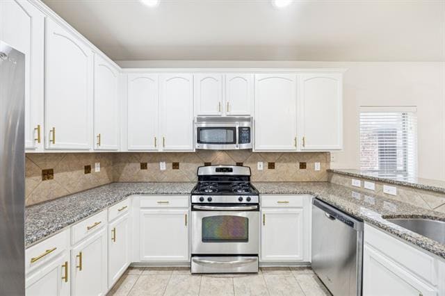 Building Photo - 6743 Pistoia Dr