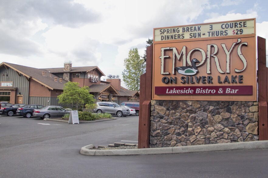Picture of Silver Lake Everett