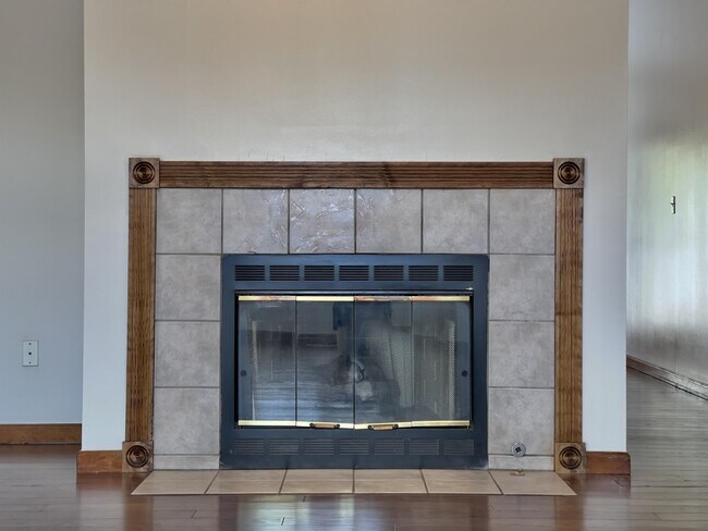 Foto del edificio - 2702 Findley Dr