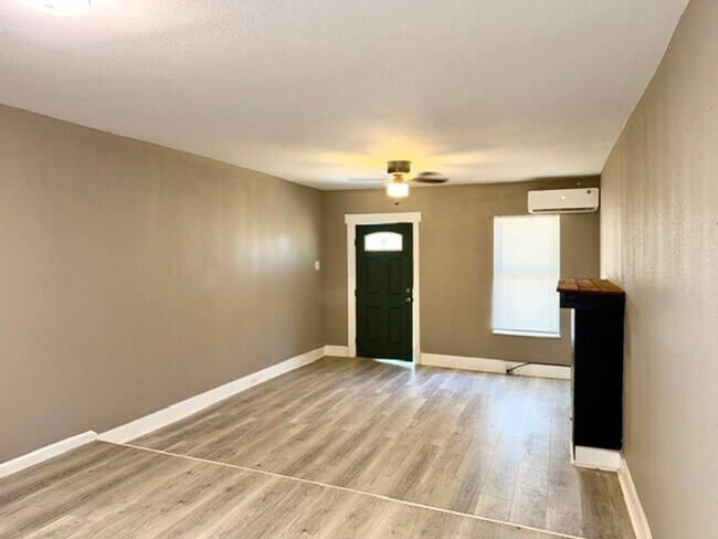 Foto del edificio - 3701 N 23rd St