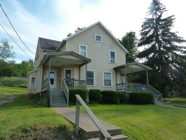 Primary Photo - 118 W 6th St