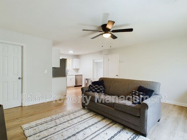 Foto del edificio - 10400 E 15th St S