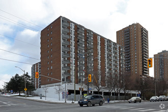 Building Photo - Brittany Drive Apartments