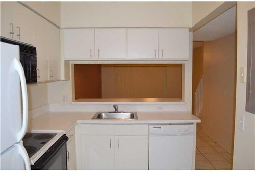 Building Photo - 151 SW 96th Terrace